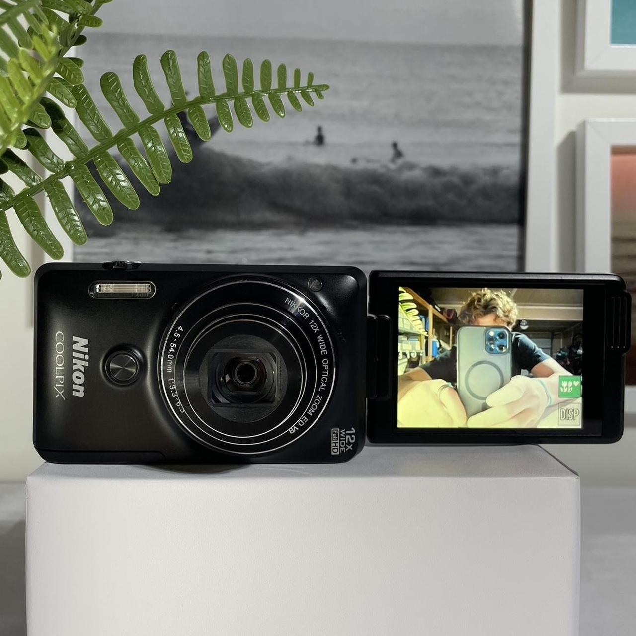 Nikon Black Cameras-and-accessories