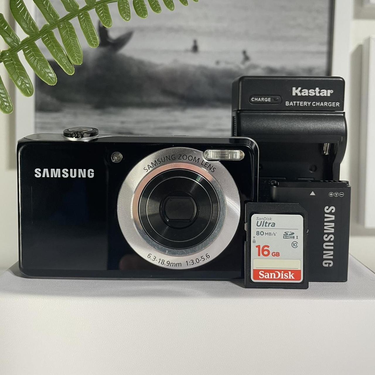 Samsung TL205 | 12.2 megapixel dual screen digital camera