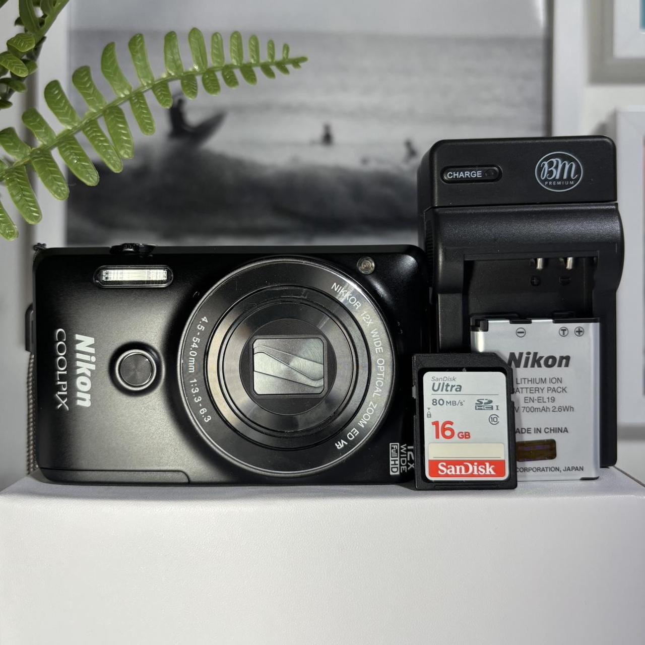 Nikon Black Cameras-and-accessories