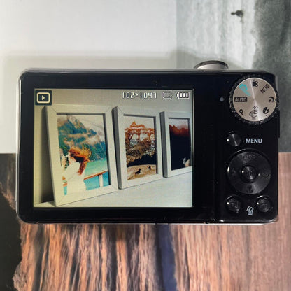 Samsung TL205 | 12.2 megapixel dual screen digital camera