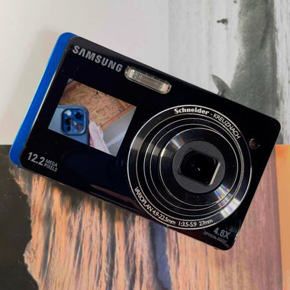 Samsung Black and Blue Cameras-and-accessories