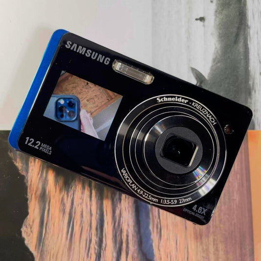 Samsung Black and Blue Cameras-and-accessories