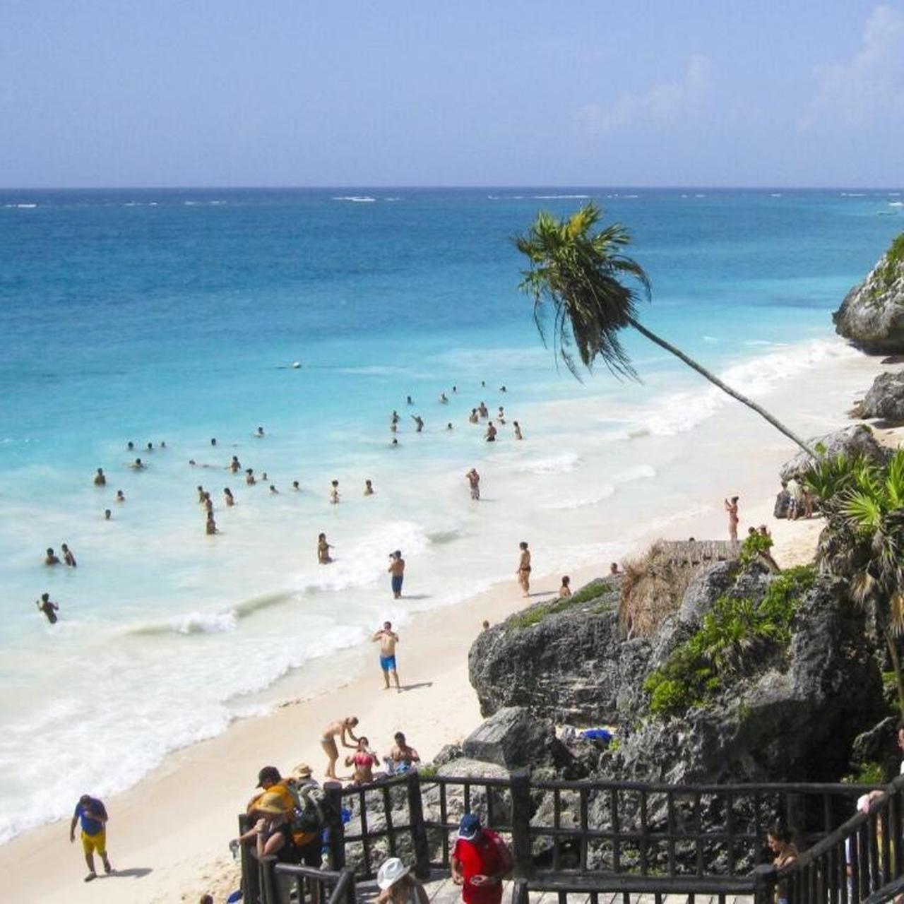 Canon Silver and Grey Cameras-and-accessories