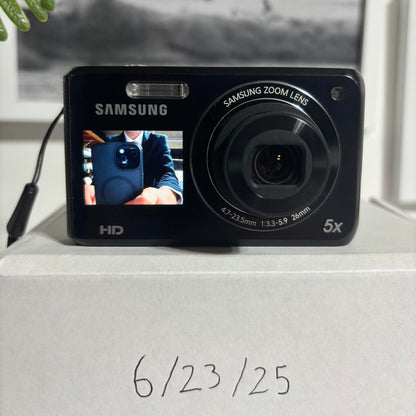 Samsung DV100 | dual screen 16.1 megapixel digital camera