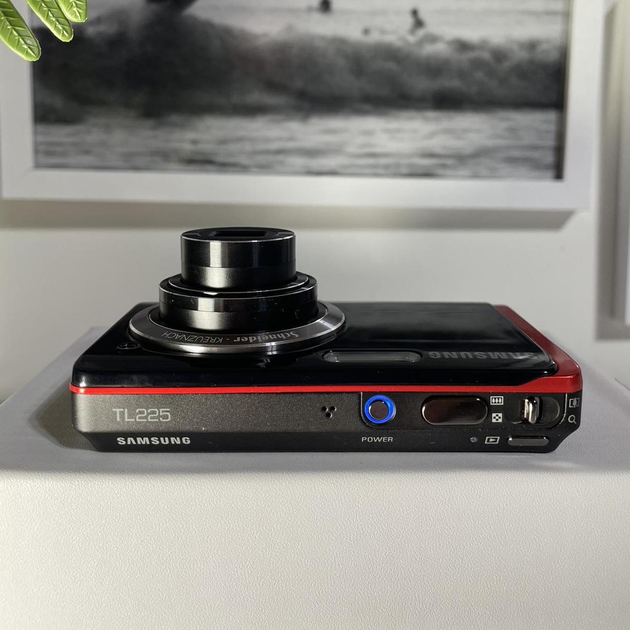 Samsung Black and Red Cameras-and-accessories