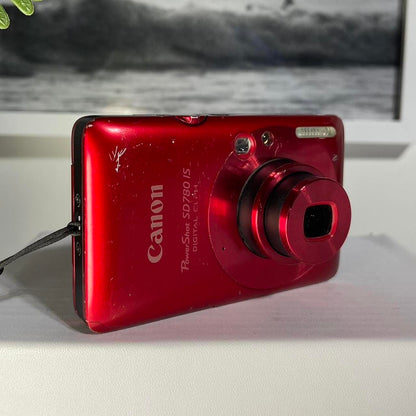 Canon Red Cameras-and-accessories